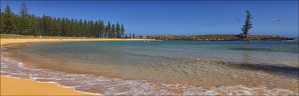 Emily Bay - Norfolk Island - NSW (PBH4 00 12000)